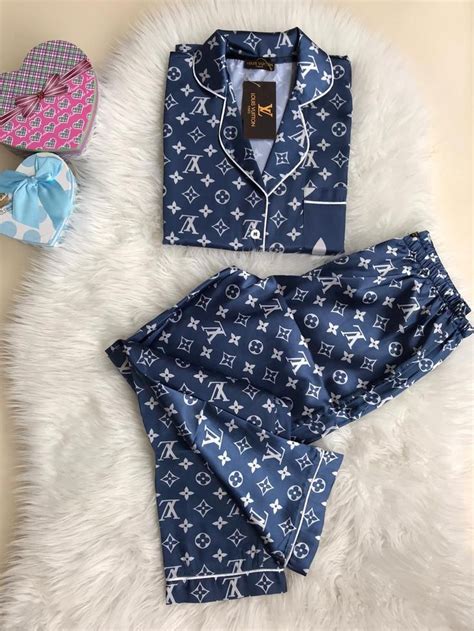 pyjama louis vuitton blanc|Louis Vuitton pajama set.